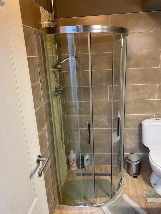 Superbe Appartement 沙勒罗瓦 外观 照片