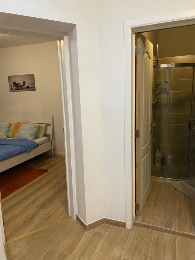 Superbe Appartement 沙勒罗瓦 外观 照片