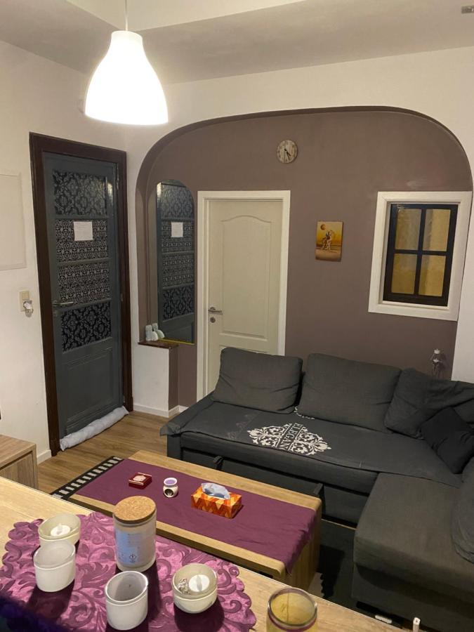 Superbe Appartement 沙勒罗瓦 外观 照片