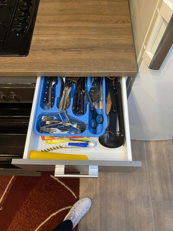 Superbe Appartement 沙勒罗瓦 外观 照片