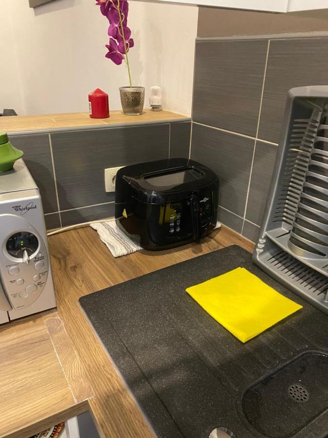 Superbe Appartement 沙勒罗瓦 外观 照片