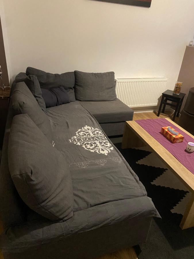 Superbe Appartement 沙勒罗瓦 外观 照片